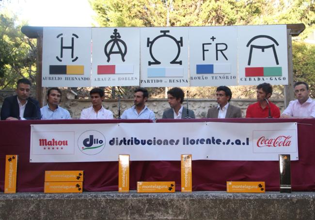 Presentación de la Feria Taurina de Cuéllar del próximo agosto, con algunos de los toreros participantes.