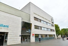 Exterior de la Cámara de Comercio de Valladolid.