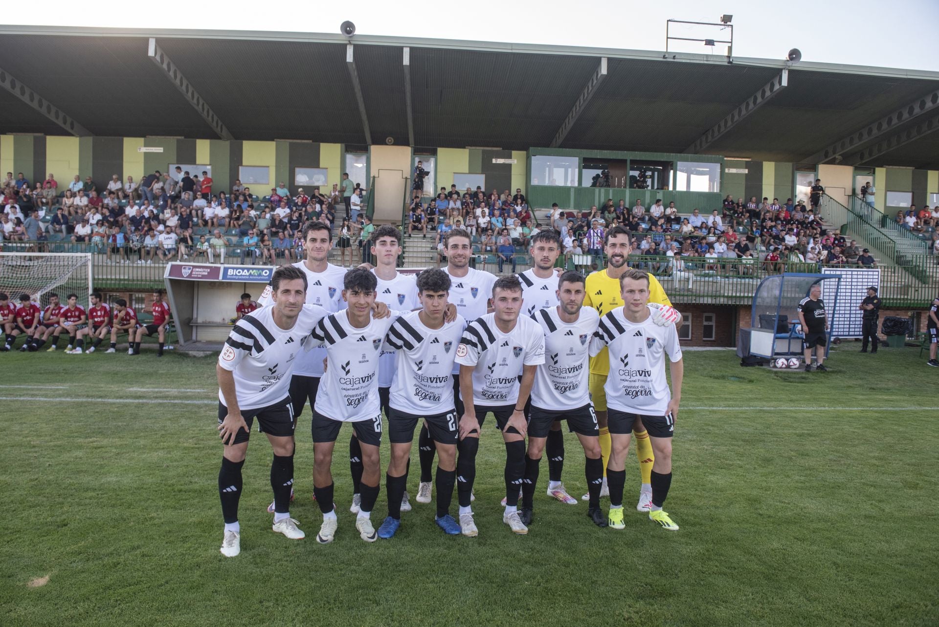 El partido entre la Segoviana y el Real Valladolid, en imágenes