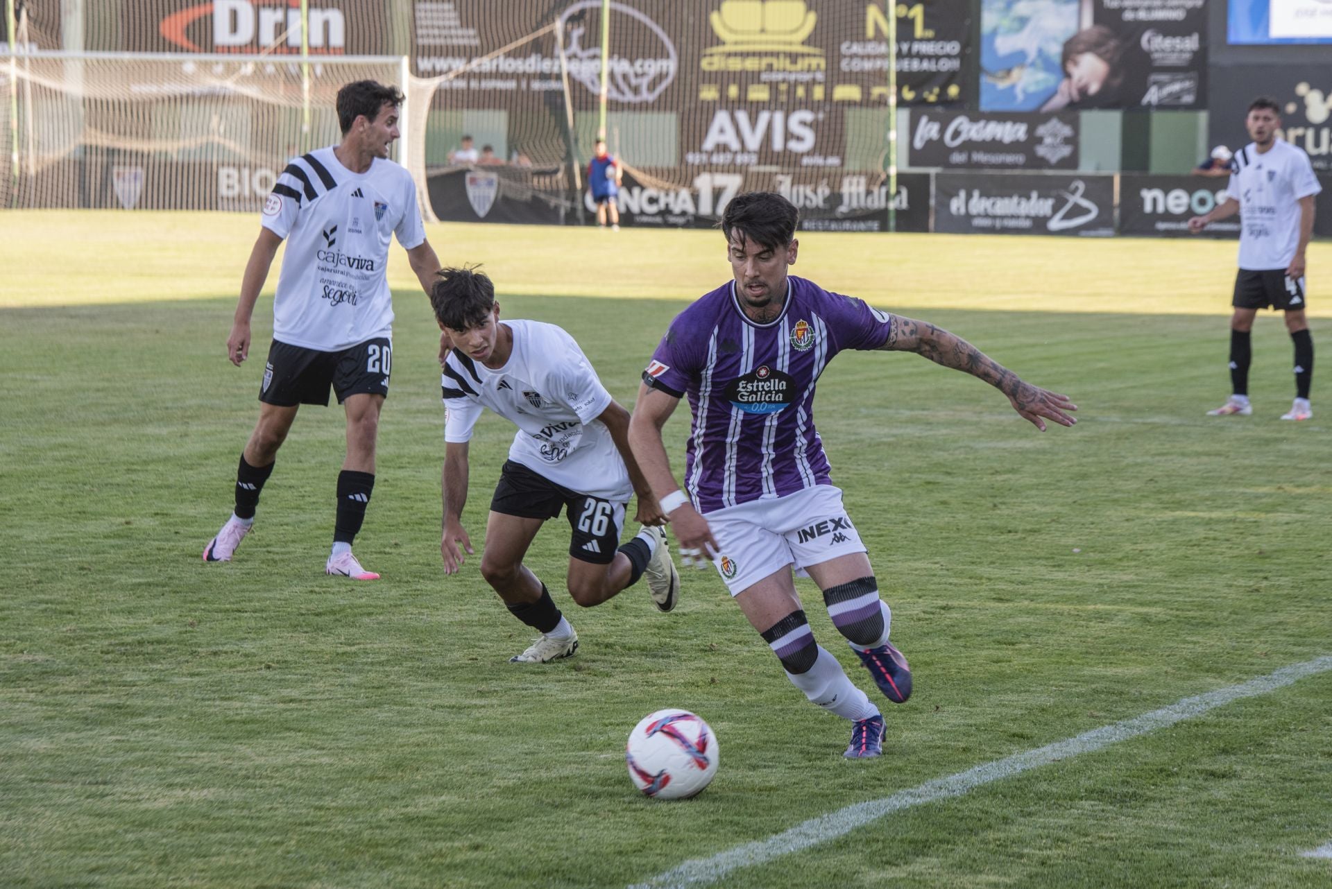 El partido entre la Segoviana y el Real Valladolid, en imágenes