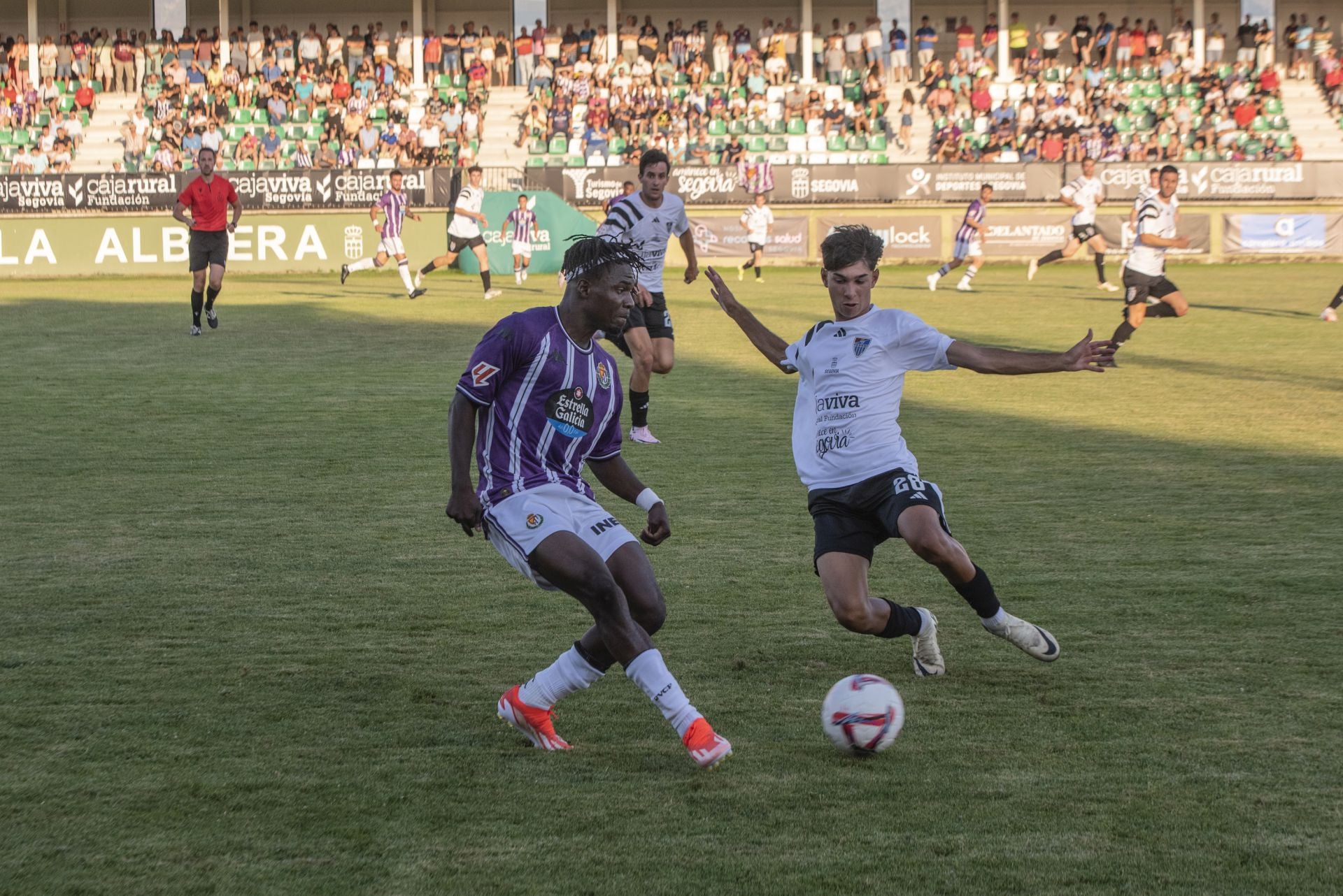 El partido entre la Segoviana y el Real Valladolid, en imágenes