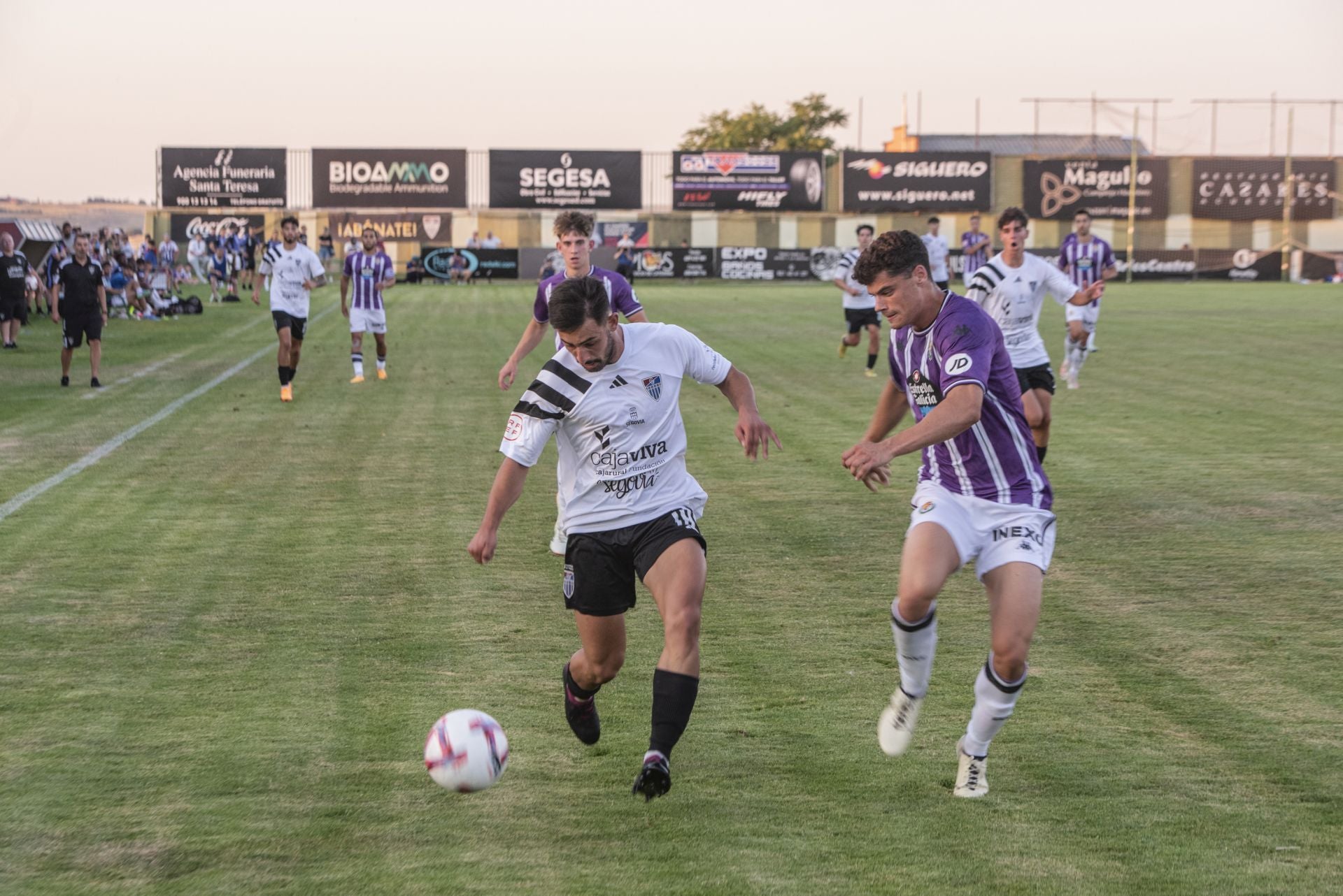 El partido entre la Segoviana y el Real Valladolid, en imágenes