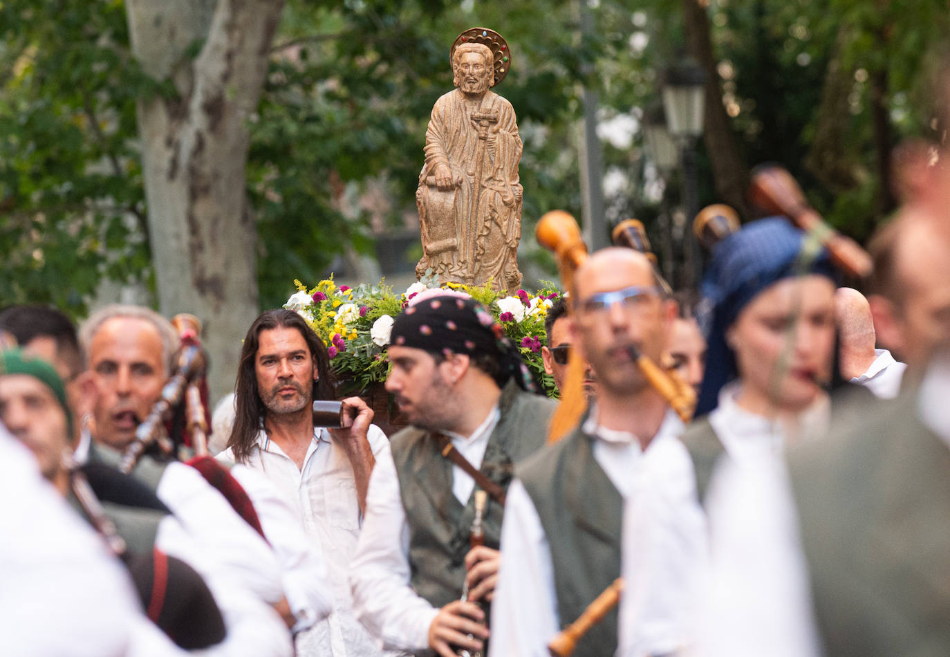 La procesión de Santiago Apóstol y el 70 aniversario de la Casa de Galicia, en imágenes