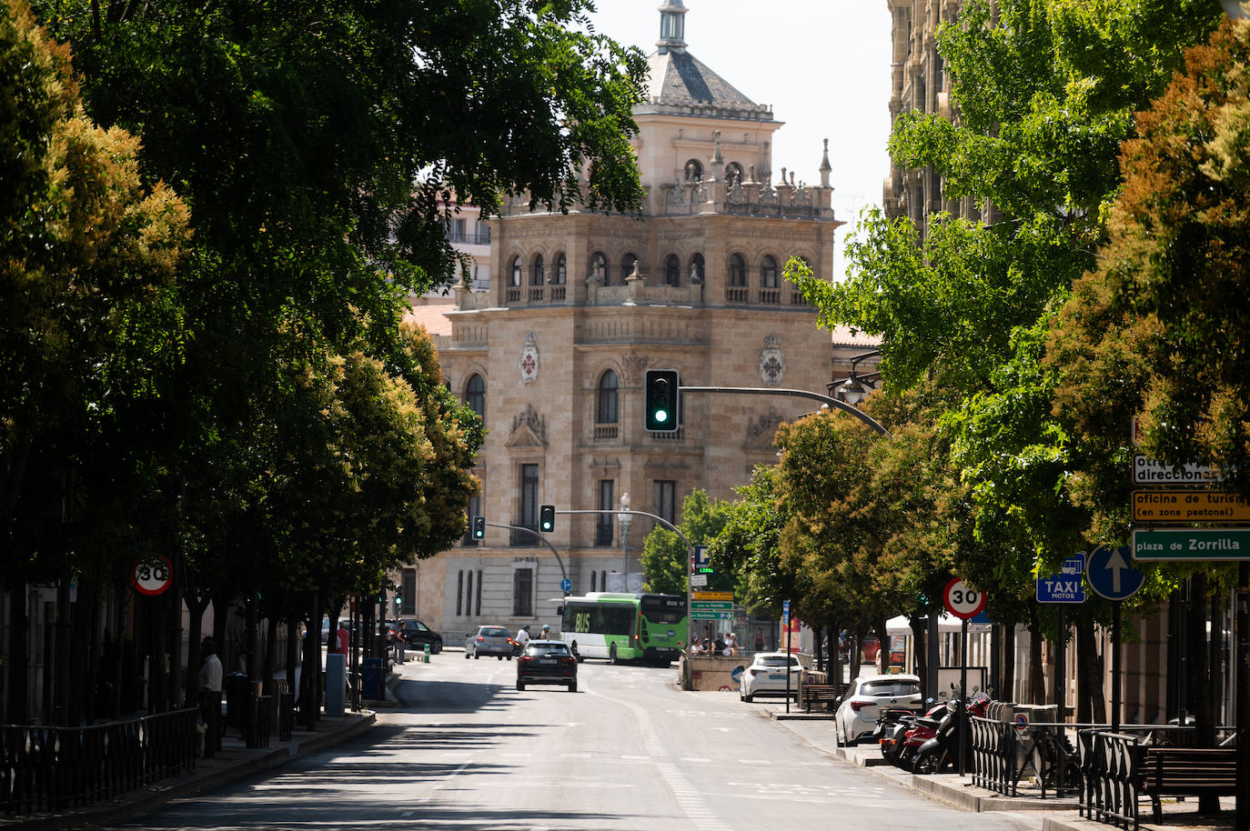 La ola de calor deja desierto Valladolid