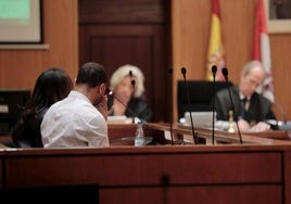 El acusado por tráfico de cocaína, antes de iniciarse la vista oral en la Audiencia de Valladolid.