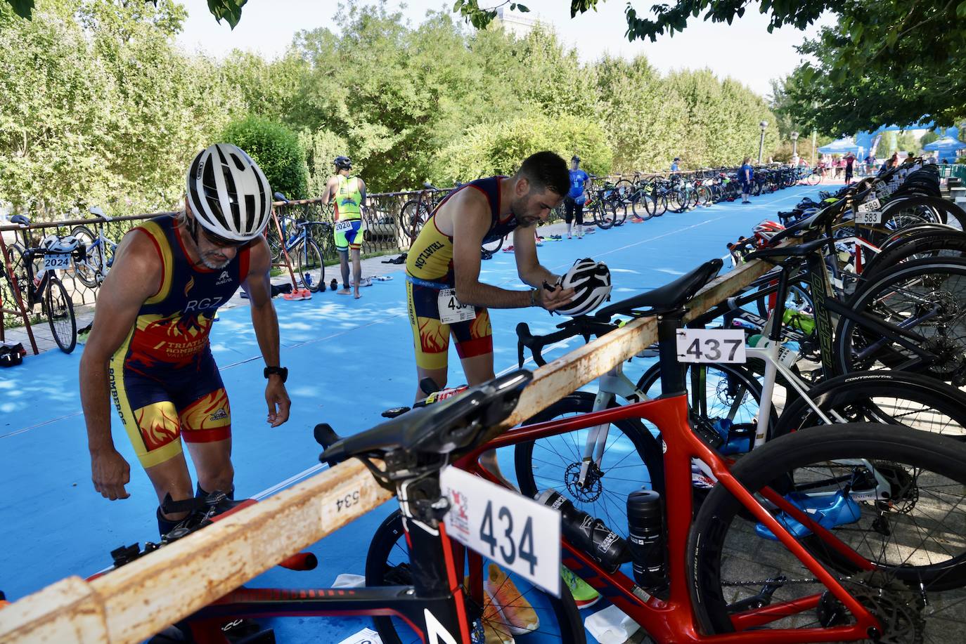 Las imágenes del XXVI Triatlón Ciudad de Valladolid