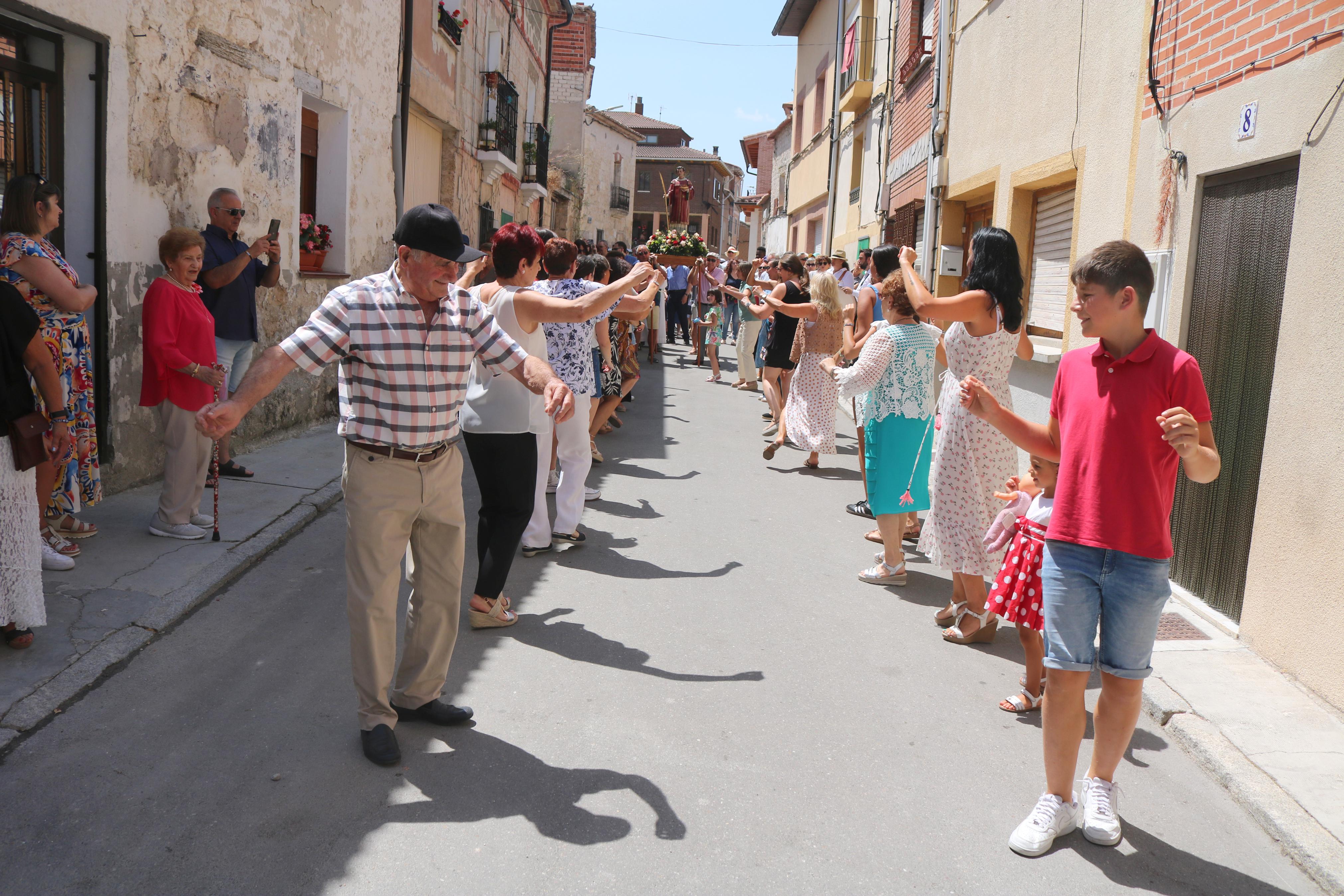 Cobos de Cerrato se rinde a San Román