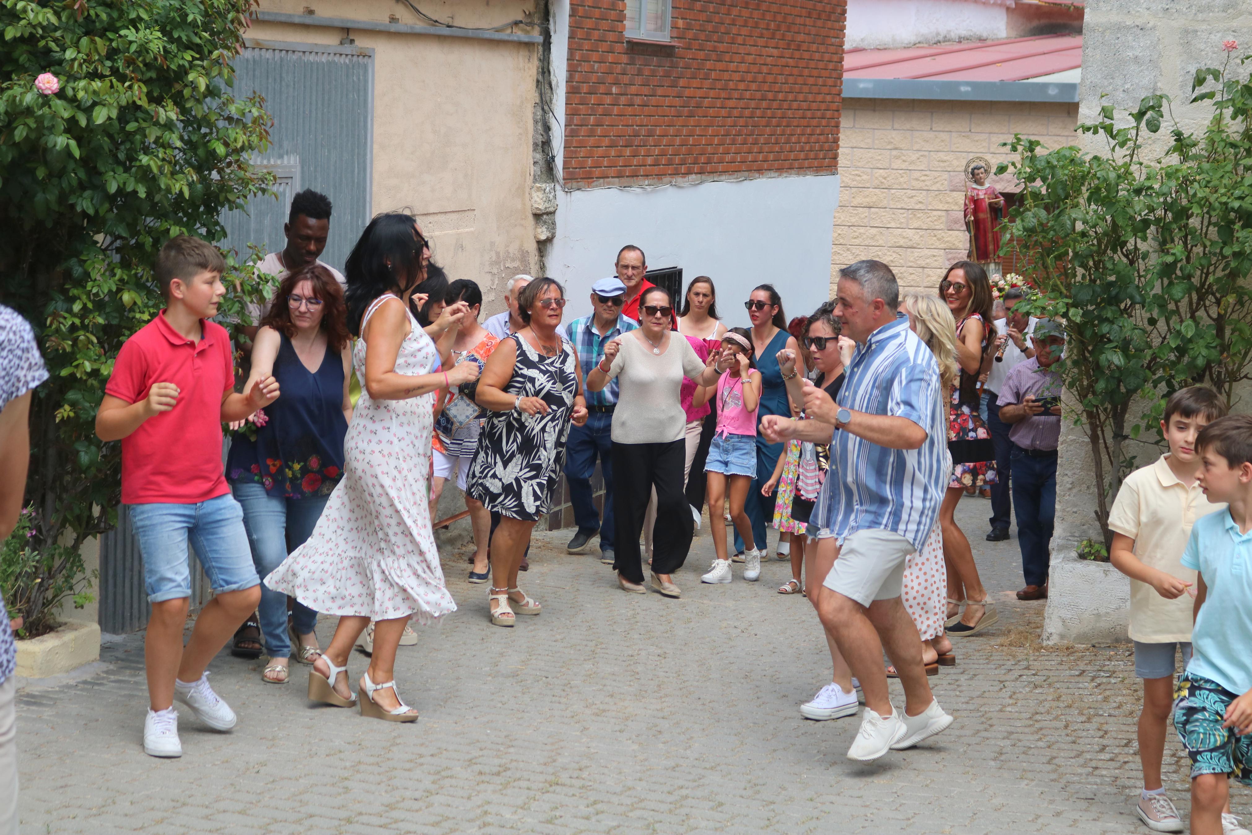 Cobos de Cerrato se rinde a San Román