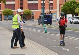 Empiezan las obras para destruir el carril bici de Isabel La Católica