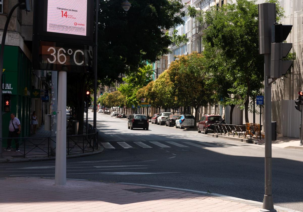 Imagen de archivo de un termómetro en Valladolid.