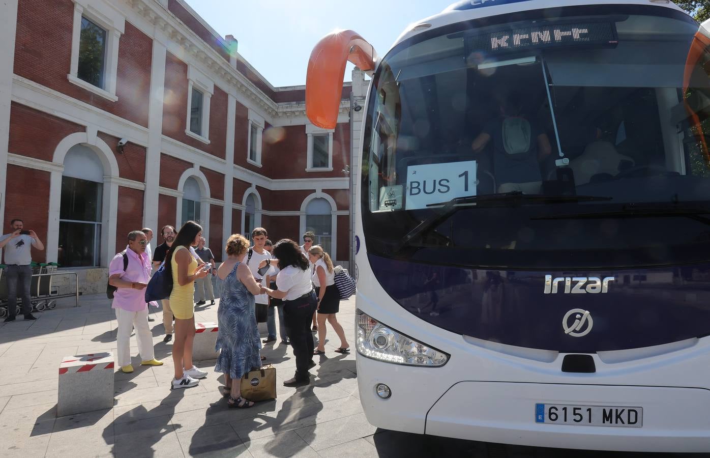 Renfe inicia los traslados en bus a Cantabria por las obras del AVE