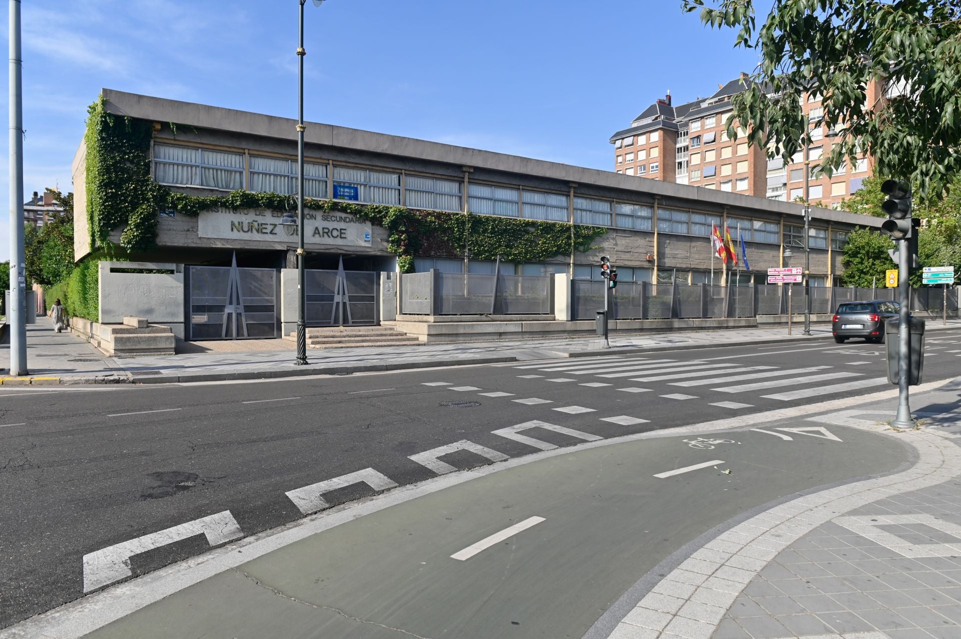 La plaza de Poniente de Valladolid, en imágenes