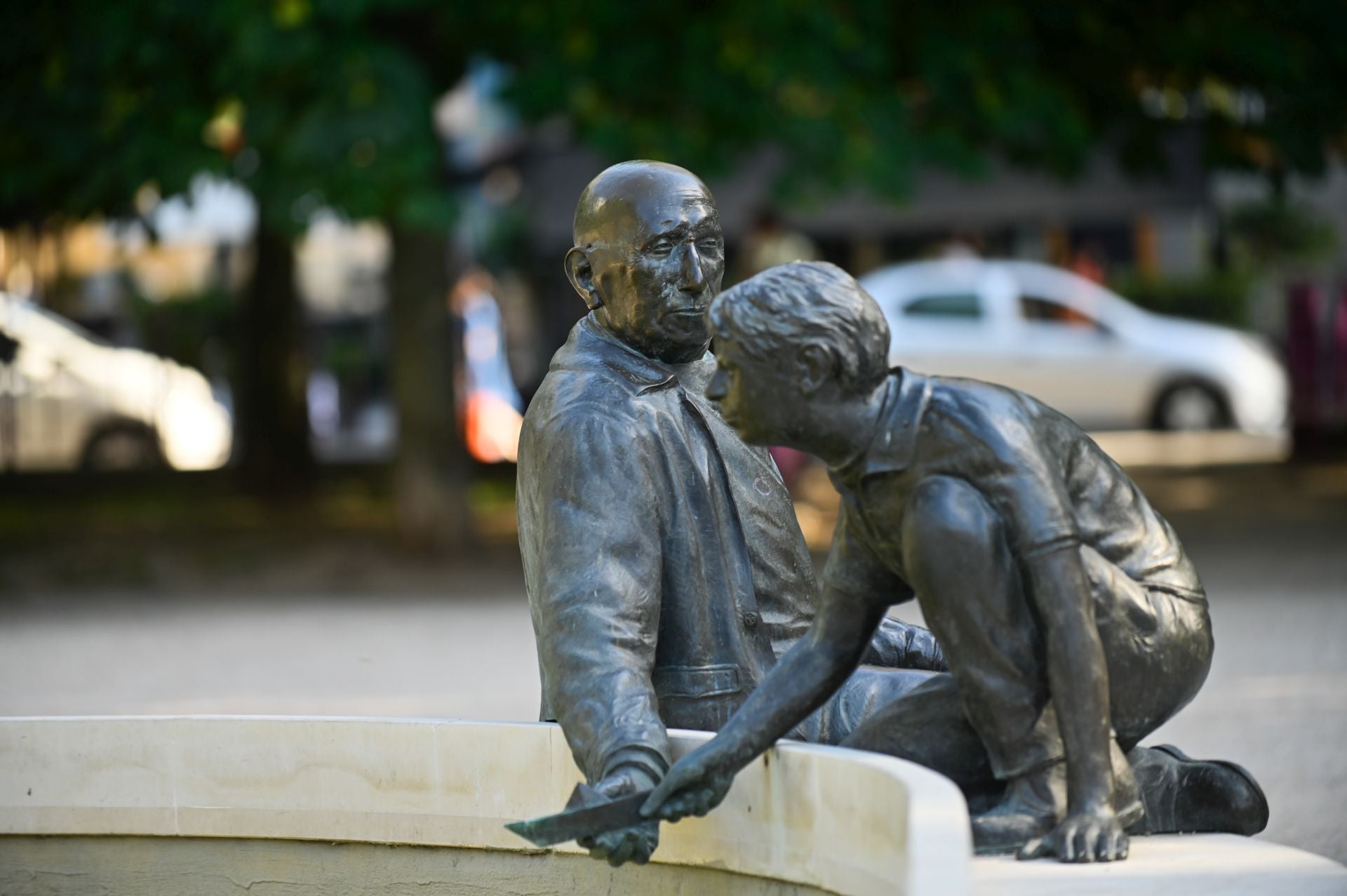 La plaza de Poniente de Valladolid, en imágenes