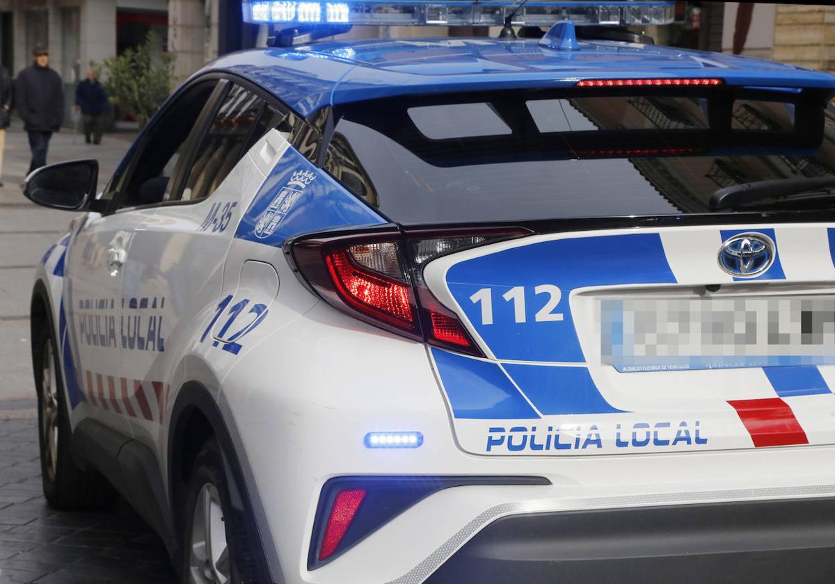 Coche de la Policía Local en una imagen de archivo.