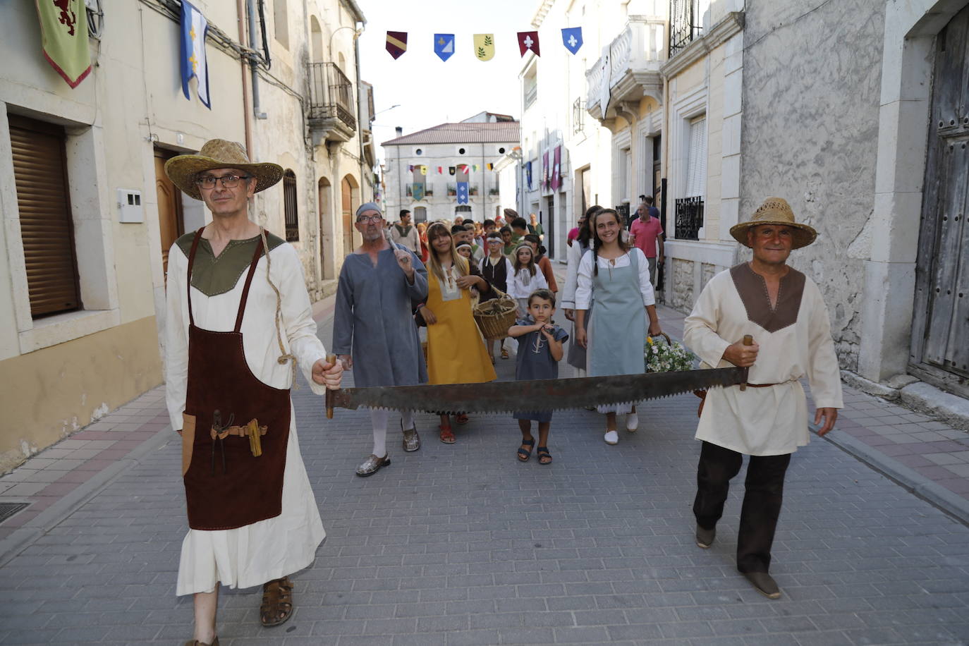 Las imágenes de la recreación de la historia de Campaspero a través de sus vecinos