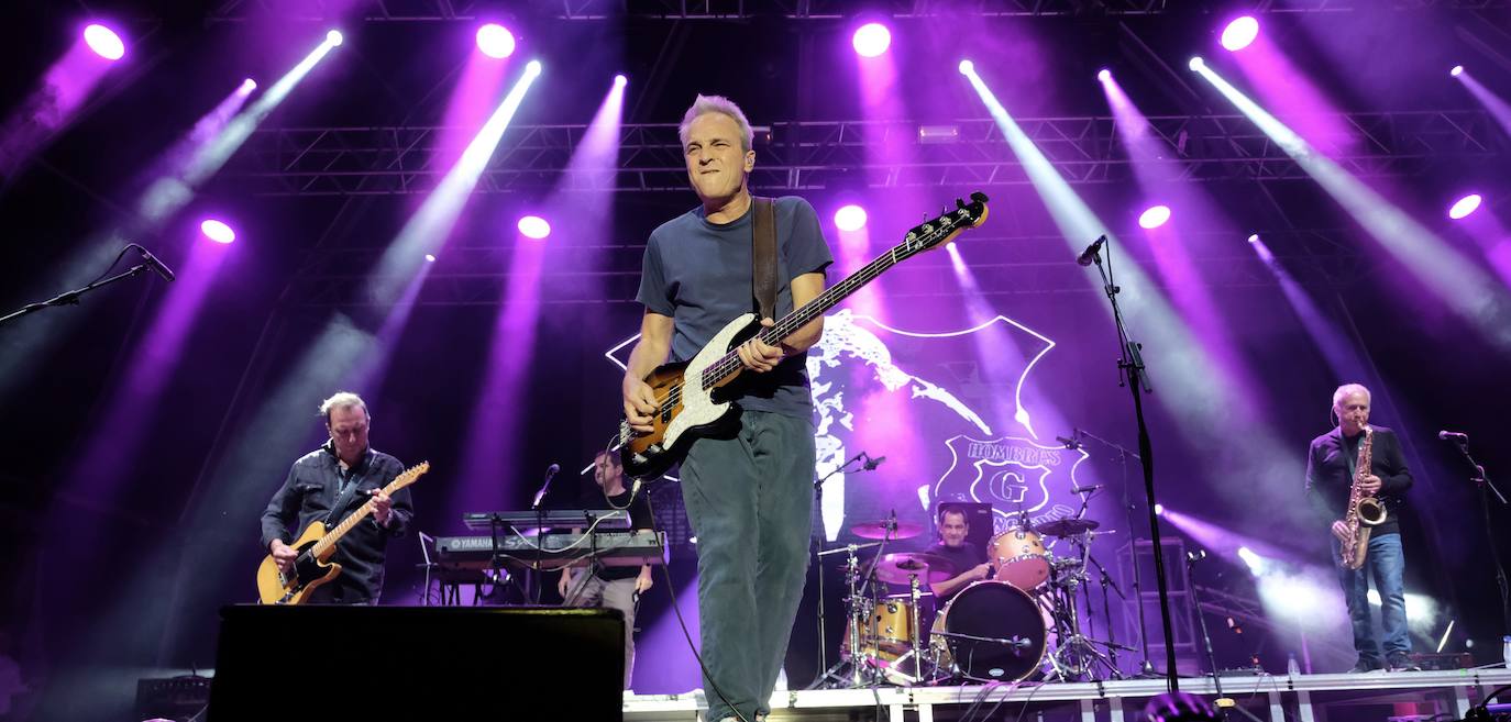 Gabi dusfrutaba (y bailaba) en los conciertos de Hombres G. Este, del 8 de septiembre de 2018.