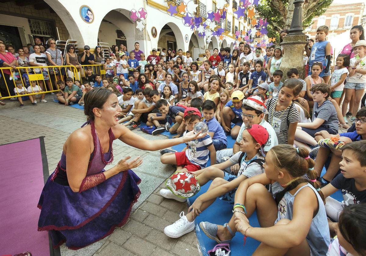 Una actuación de Diverteatro, en Ciudad Rodrigo.