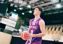 El UEMC Real Valladolid Baloncesto se prepara para su puesta a punto.