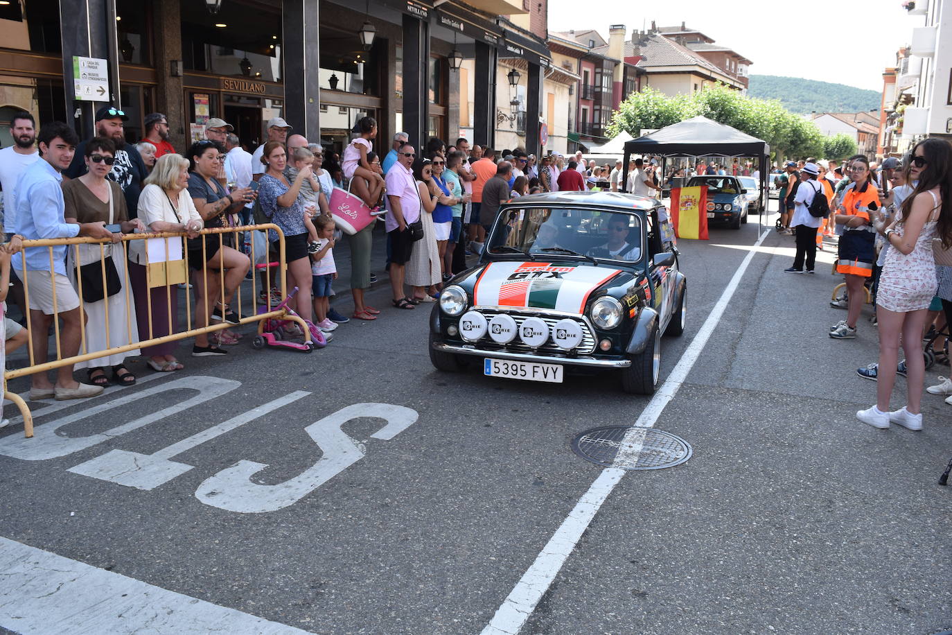 Los motores rugen en la Montaña Palentina con el Rallye de Coches Clásicos