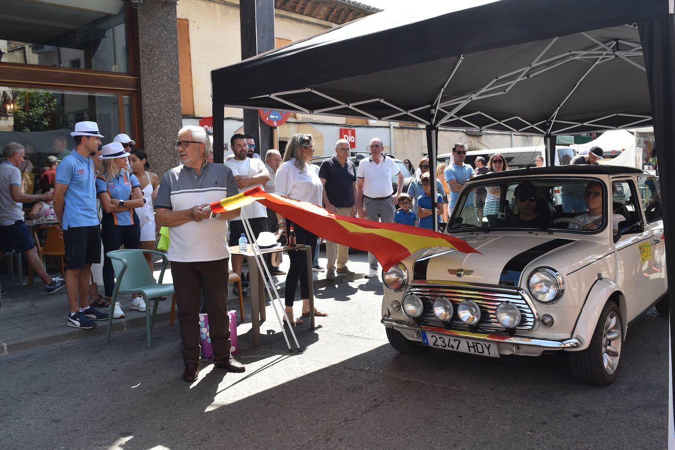 Los motores rugen en la Montaña Palentina con el Rallye de Coches Clásicos