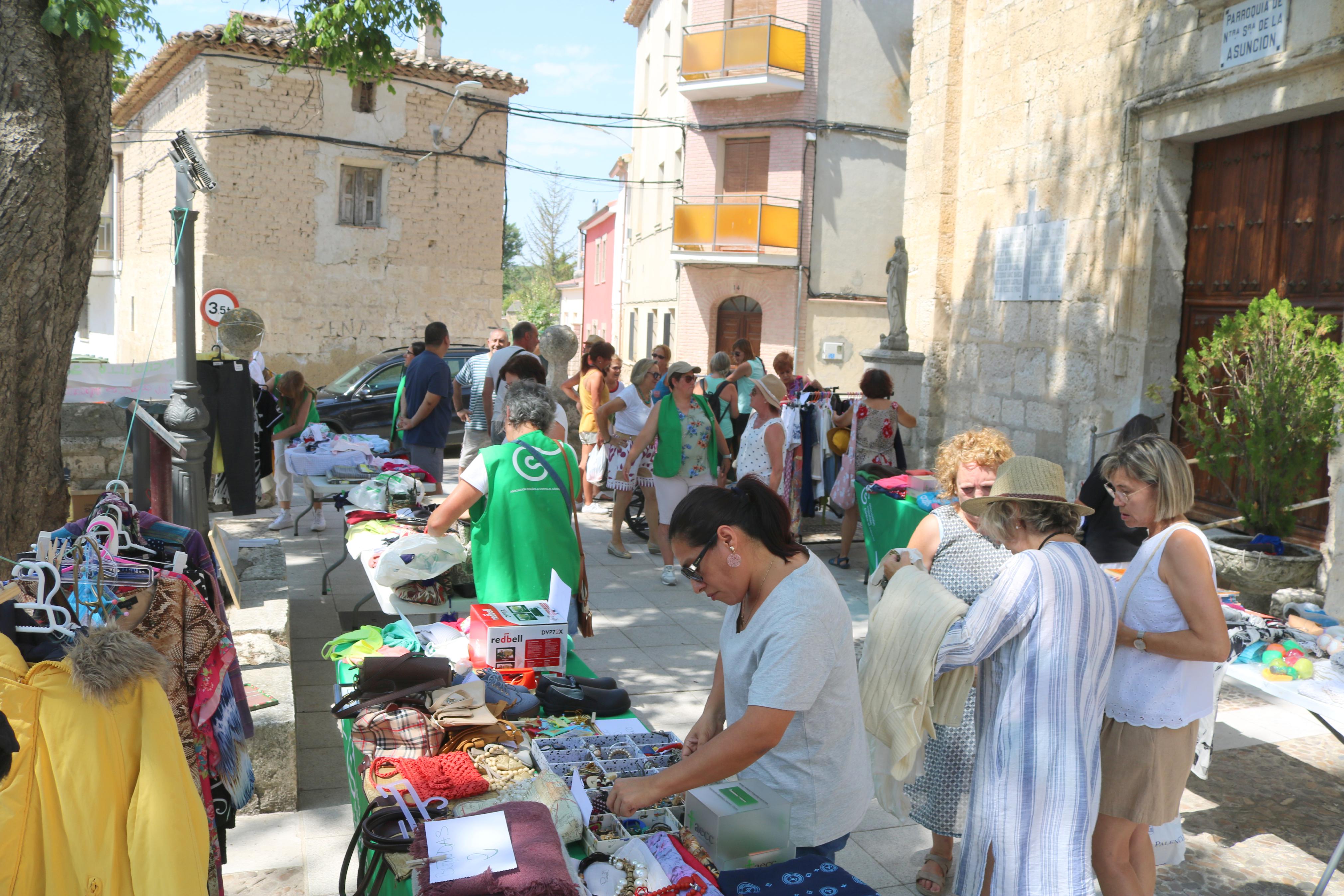 Mercado Solidario de Segunda Mano en Antigüedad