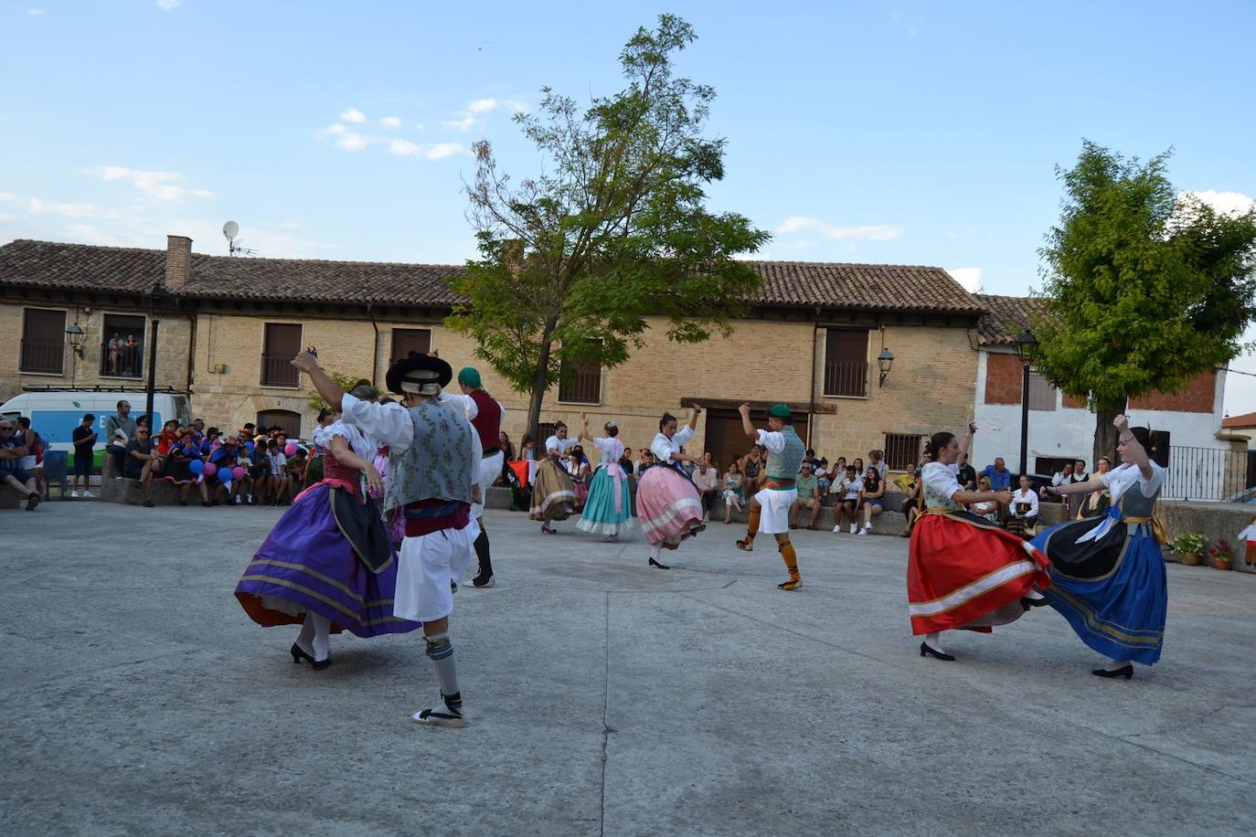 Astudillo se pone a bailar