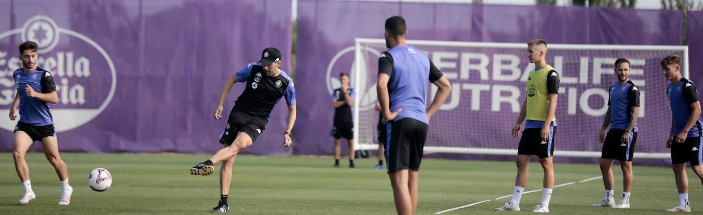 El entrenamiento a puerta abierta del Real Valladolid, en imágenes