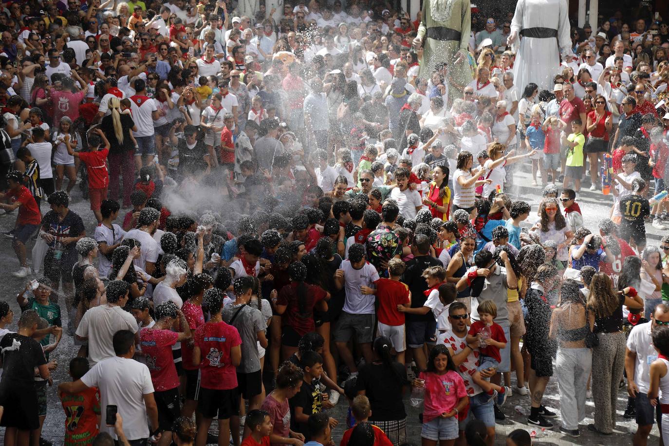 El arranque de las fiestas de Peñafiel, en imágenes