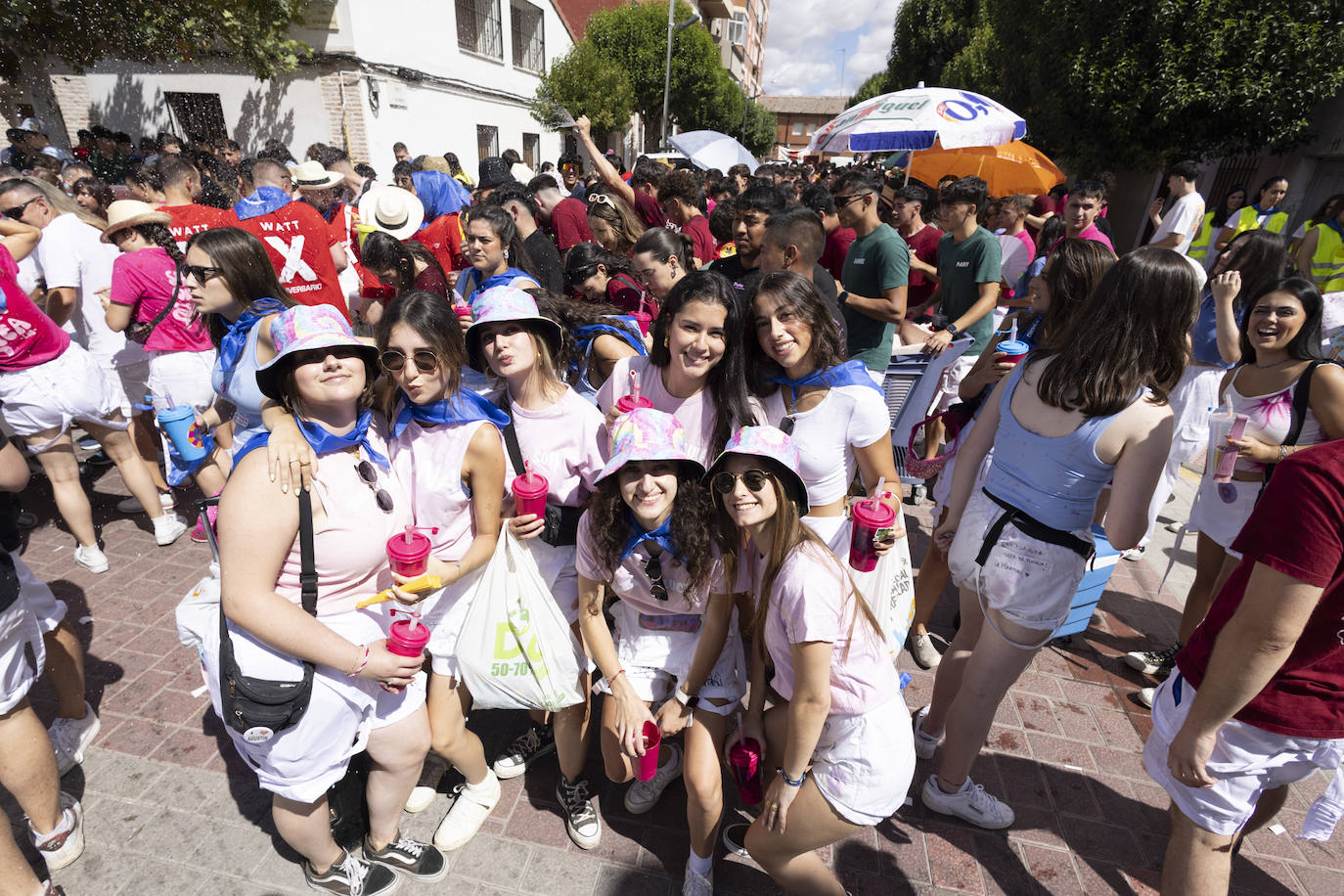 Búscate en las fotos del pregón y el chupinazo de las fiestas de Tudela de Duero