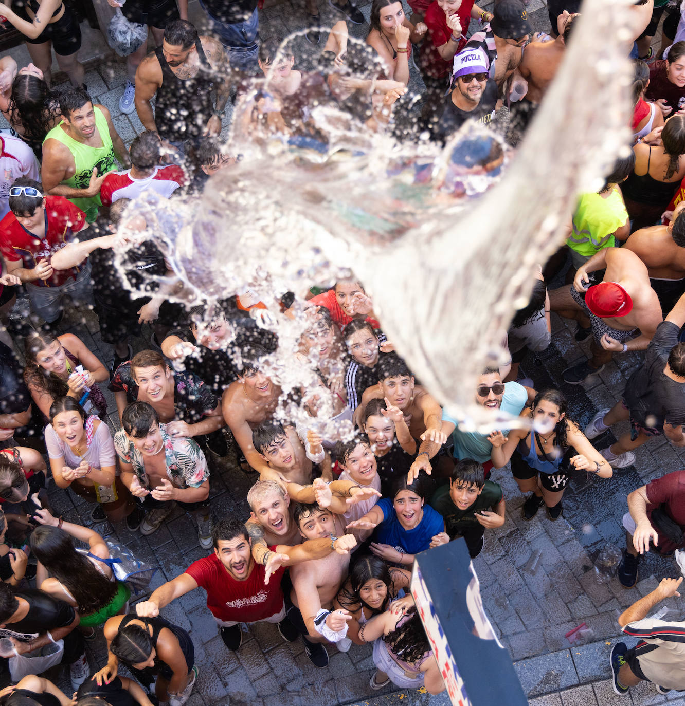 Todas las imágenes del multitudinario primer chúndara en las fiestas de Peñafiel 2024