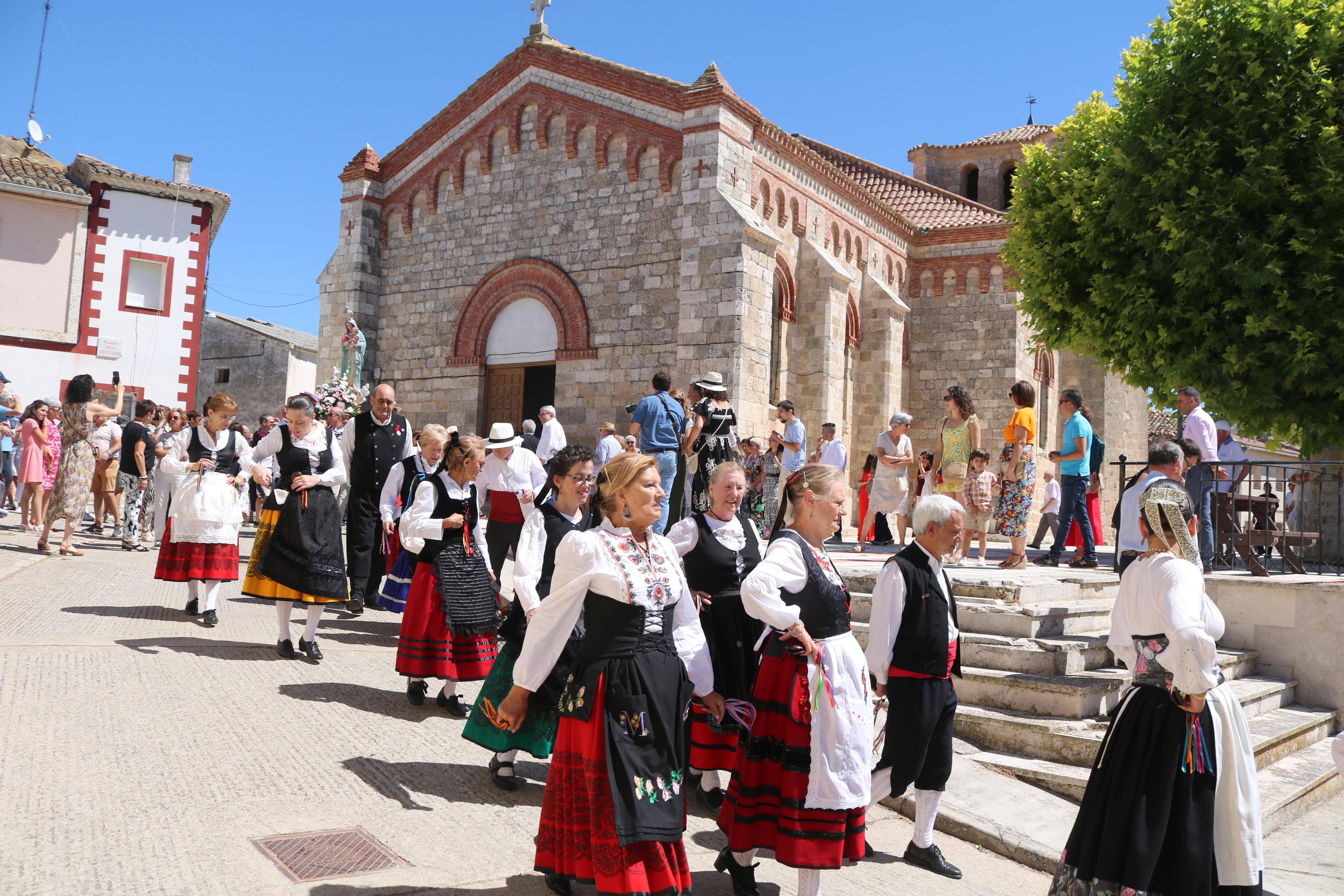 Fiestas de la Virgen de Mediavilla en Villaconancio