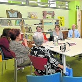 Cuatro décadas de refugios bibliográficos para la ciudadanía