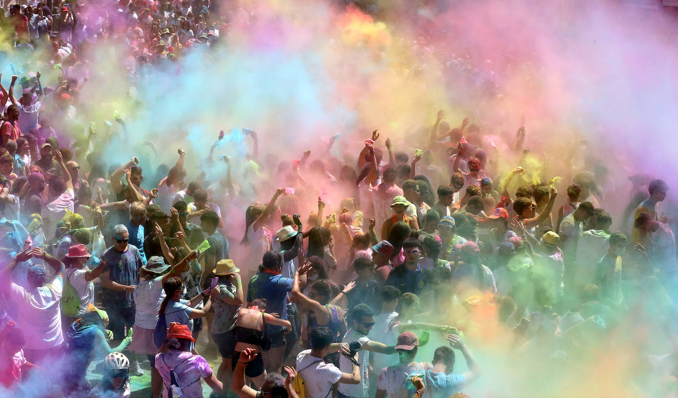 Fotografías del vermú &#039;holi&#039; de Cantalejo