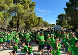 Participantes en la I Marcha y Bicicletada Contra el Cáncer Tierra de Pinares.