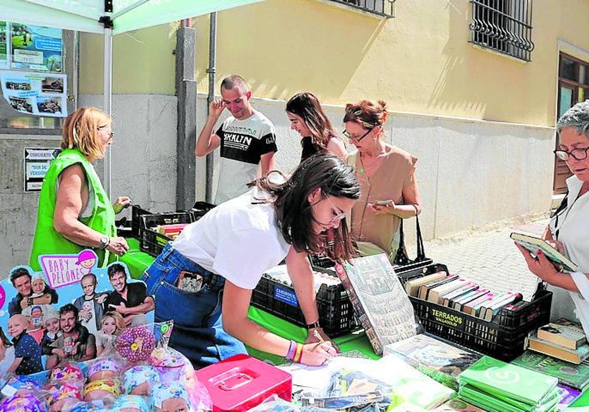 Los cerrateños se volcaron con la jornada solidaria.