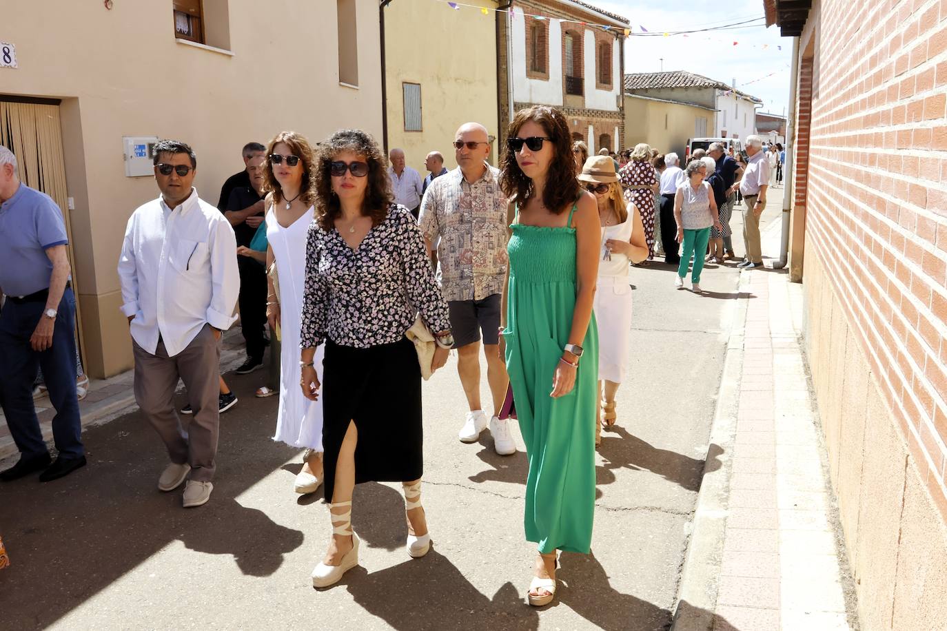 Una calle para el sacerdote que creó una parroquia virtual
