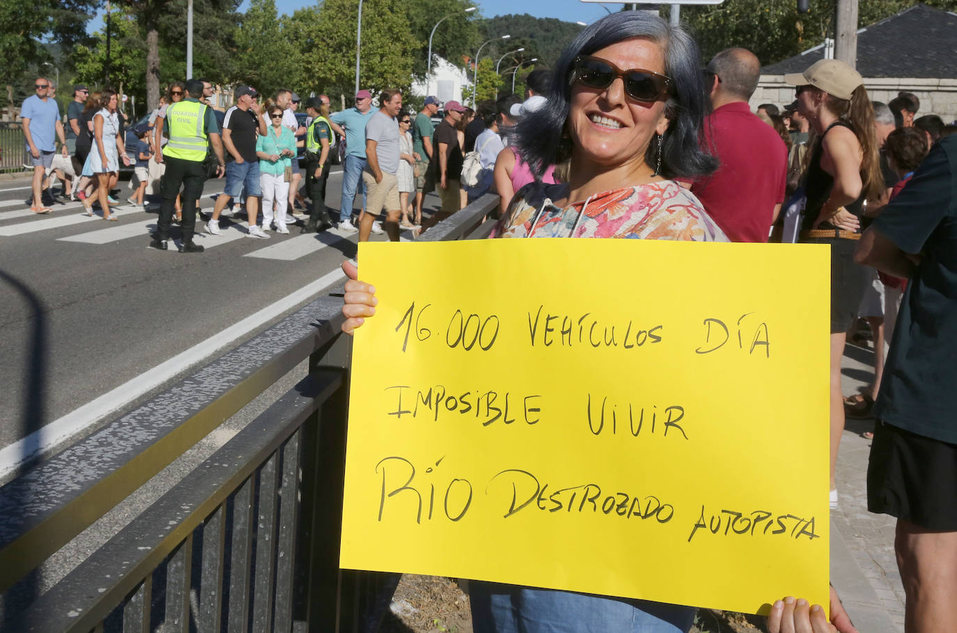 Fotos de la protesta en la travesía de San Rafael