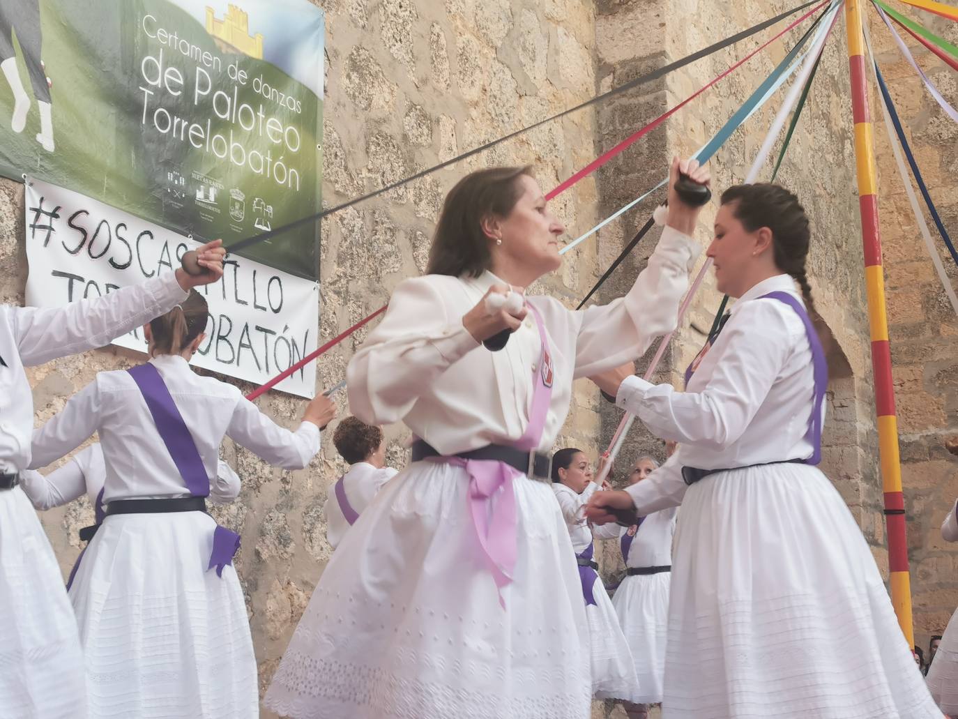 Torrelobatón exhibe su mejor paloteo