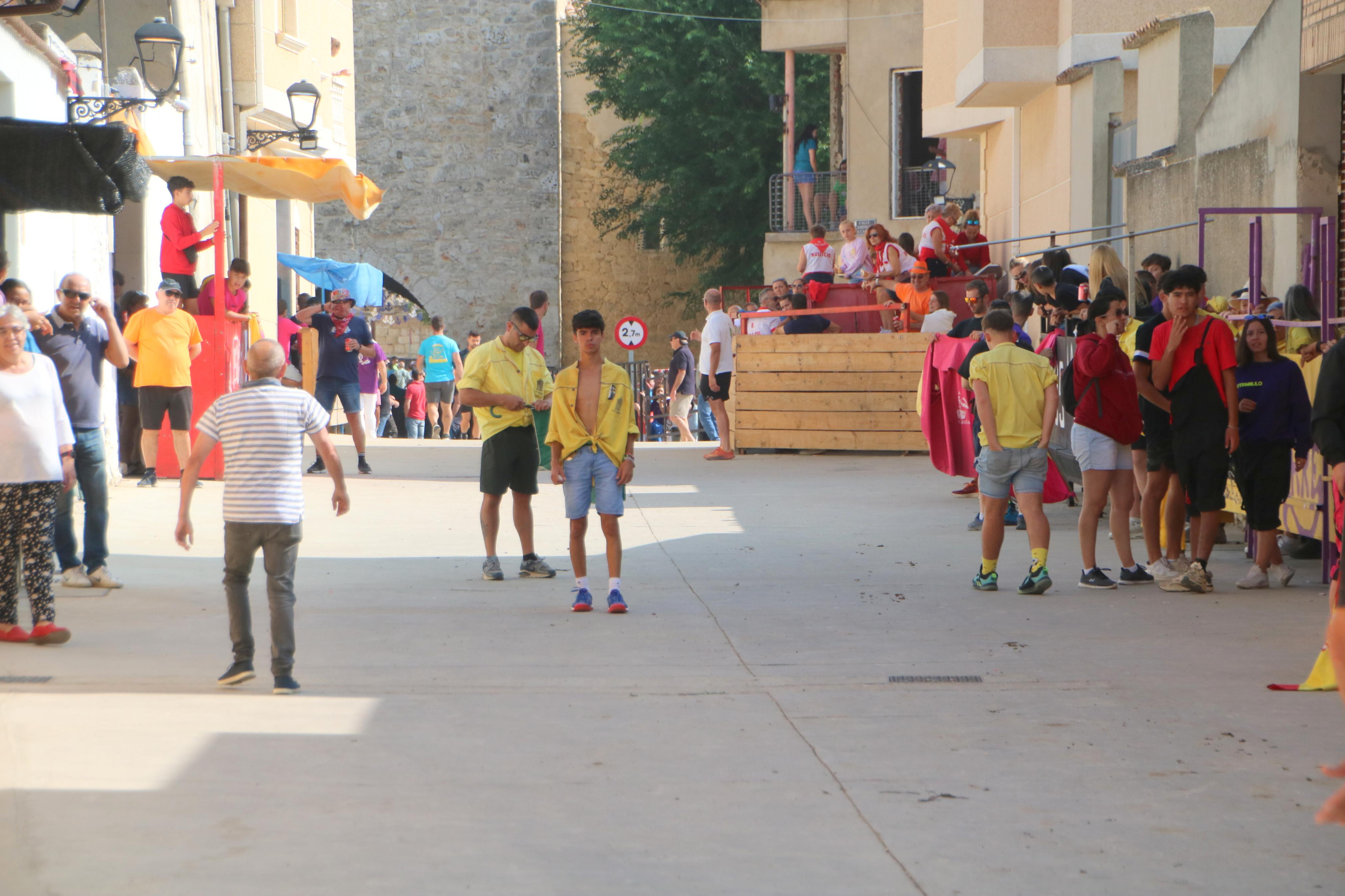 Dueñas celebra sus encierros tradicionales