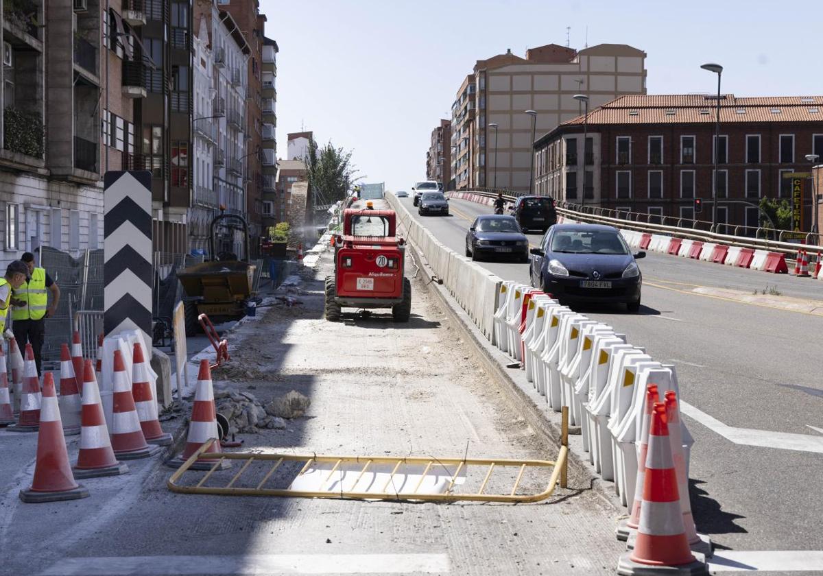 Obras en el paseo de Arco Ladrillo.