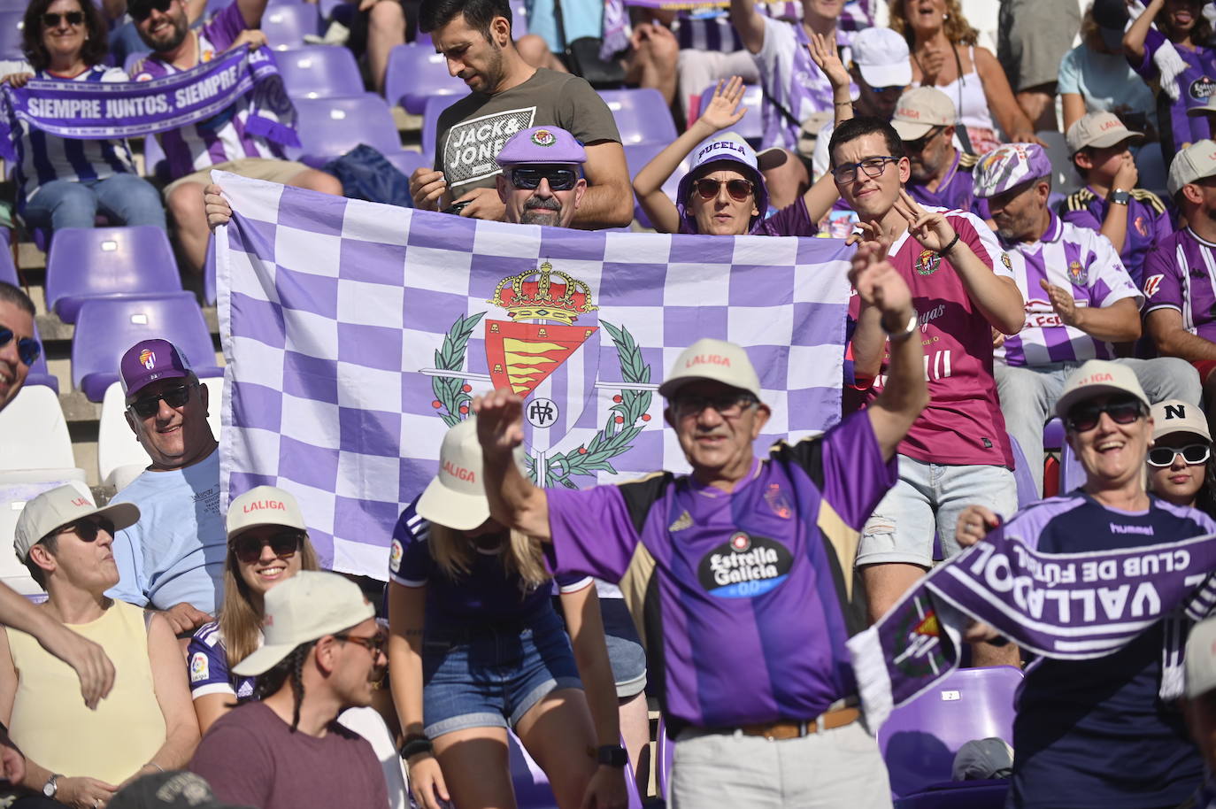 Búscate en la grada del estadio José Zorrilla (3/4)