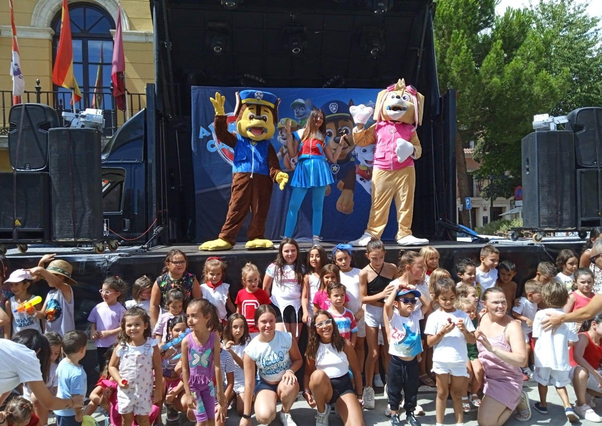 Imagen secundaria 1 - Momentos de las fiestas de Tudela de Duero