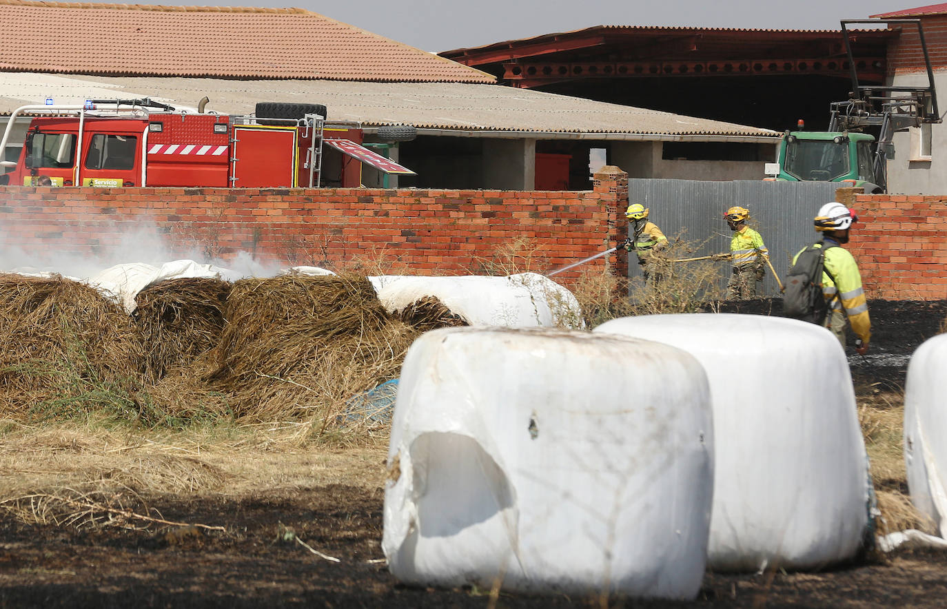 Fotografías del incendio en Marazuela