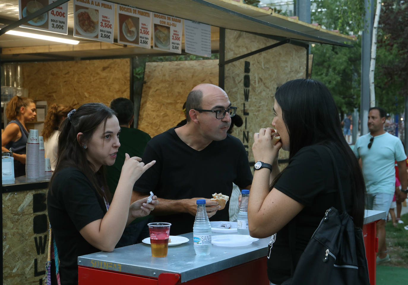 De tapas en el Salón y en Pío XII