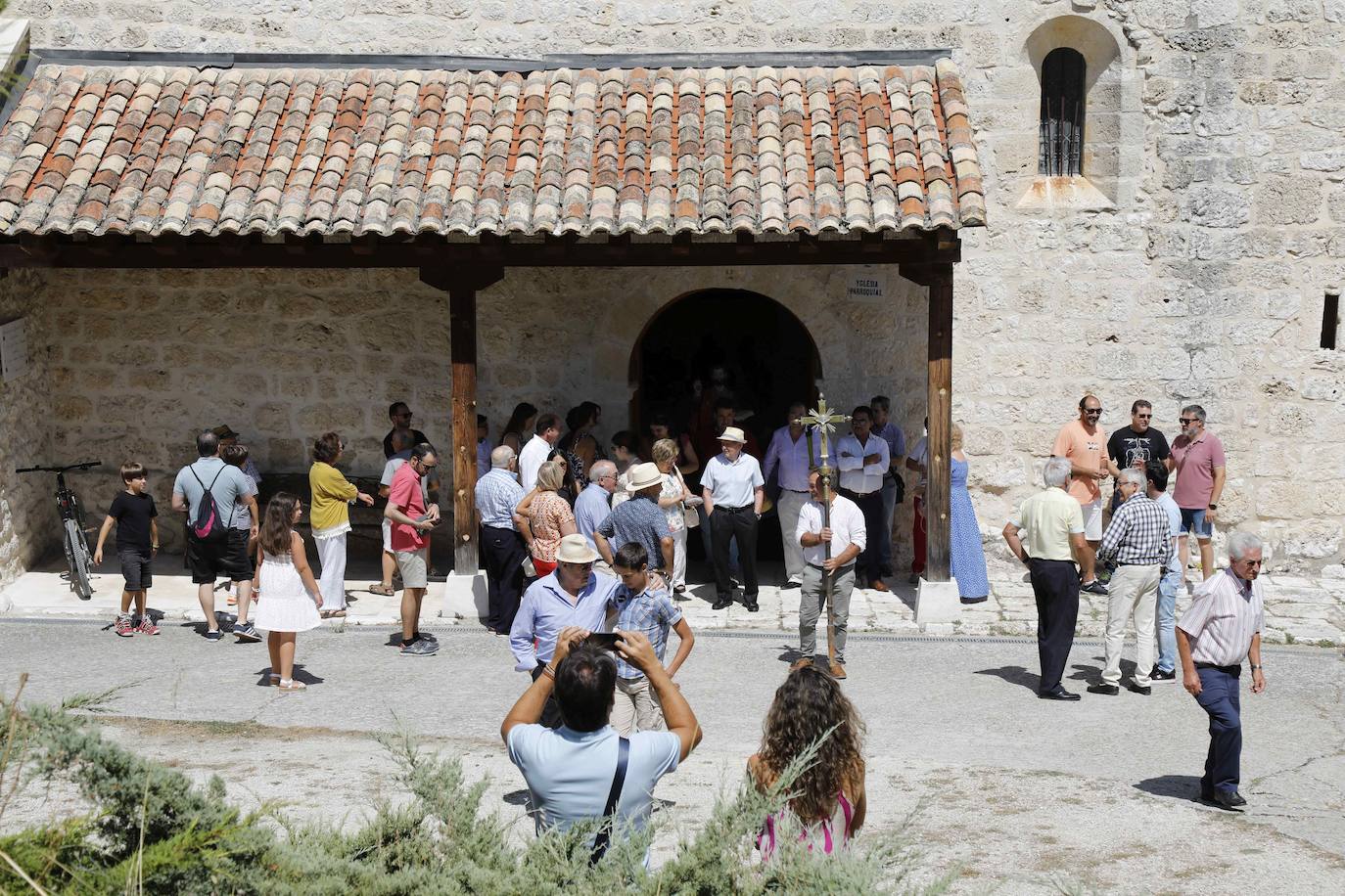 Procesión de San Bartolomé en Fompedraza