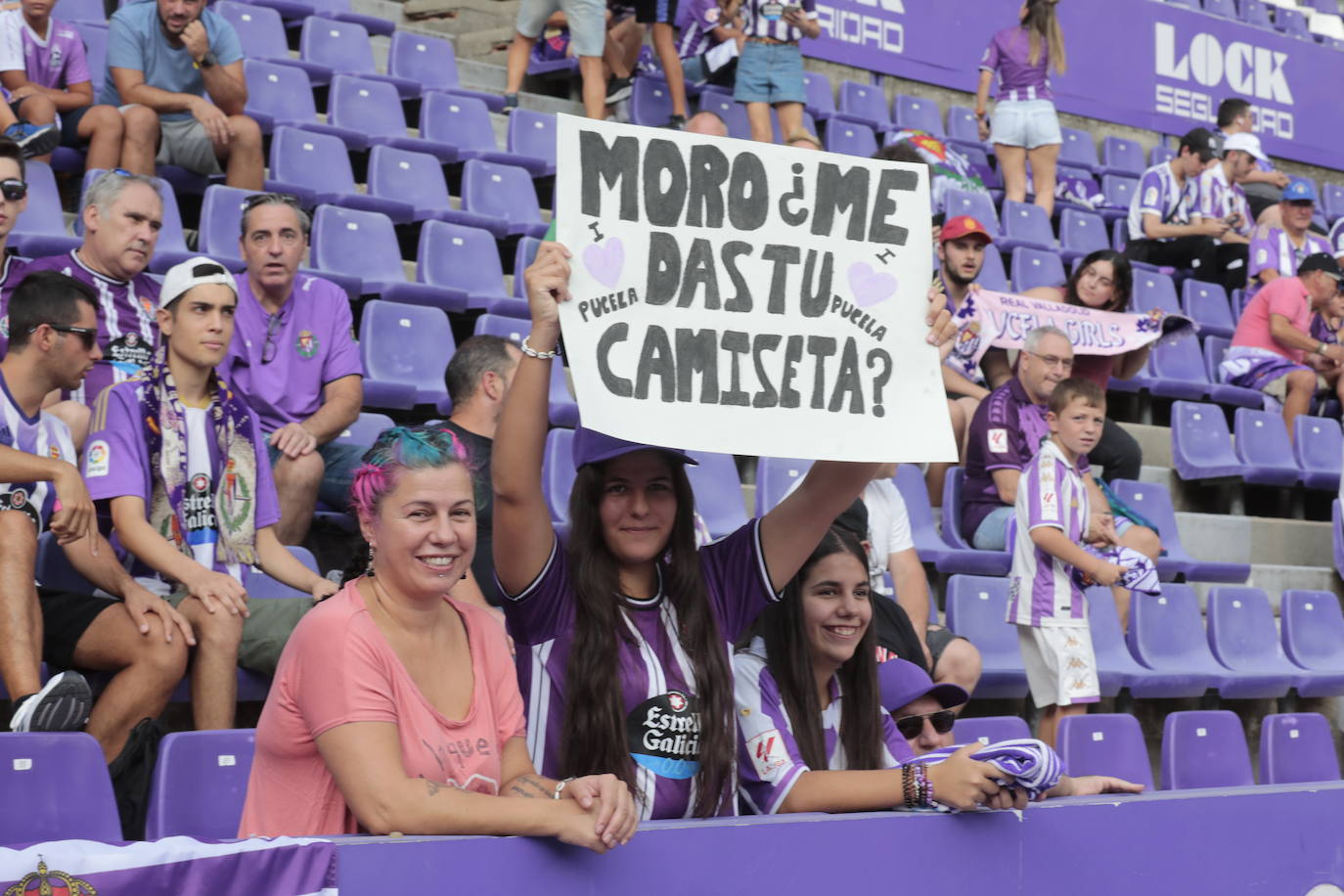 Búscate en la grada del estadio José Zorrilla (1/4)