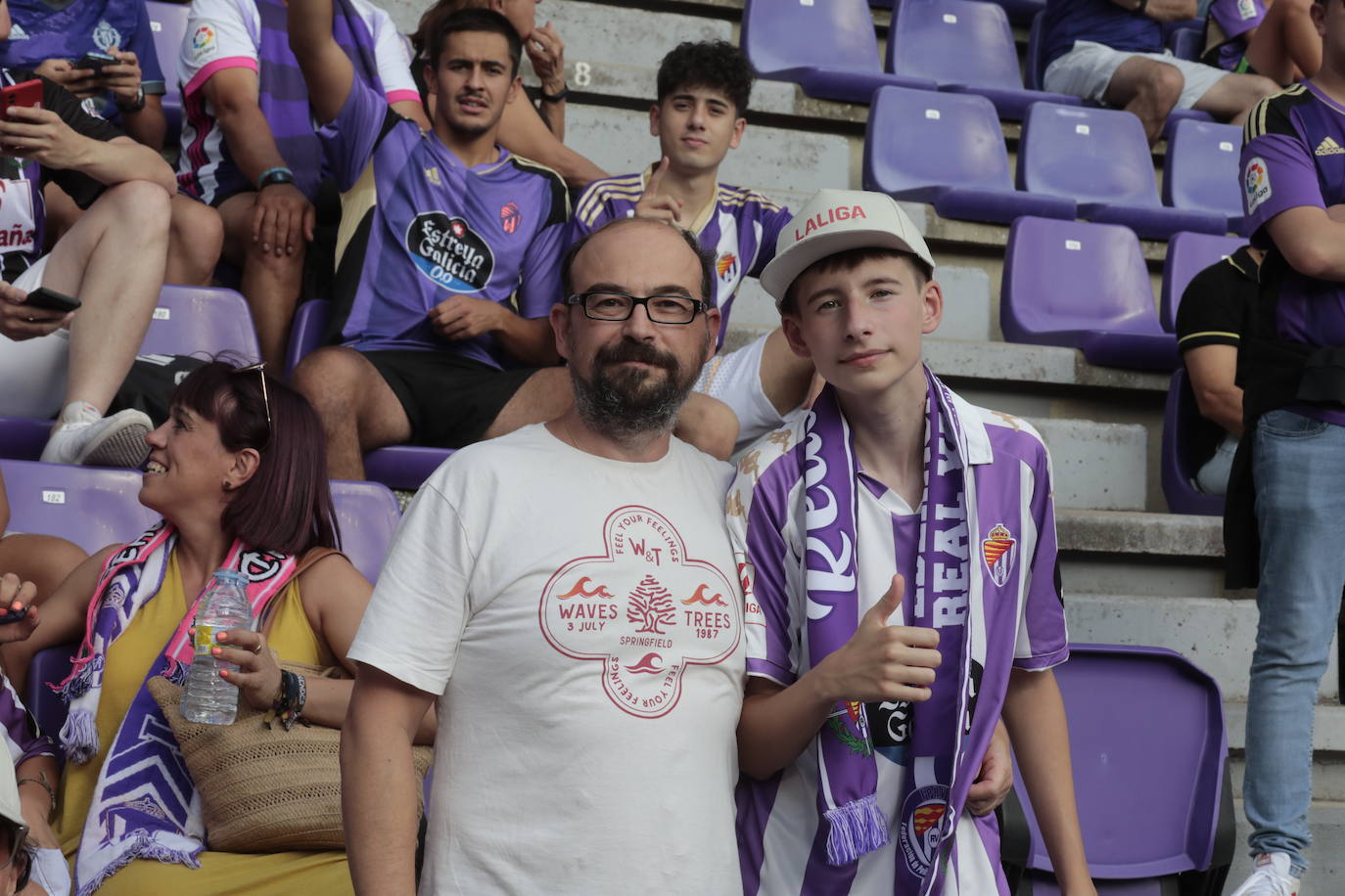 Búscate en la grada del estadio José Zorrilla (2/4)