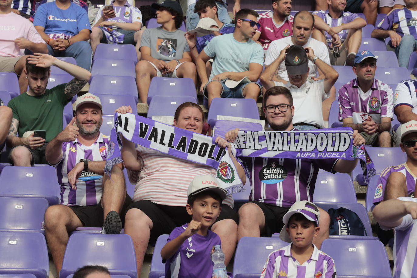 Búscate en la grada del estadio José Zorrilla (3/4)
