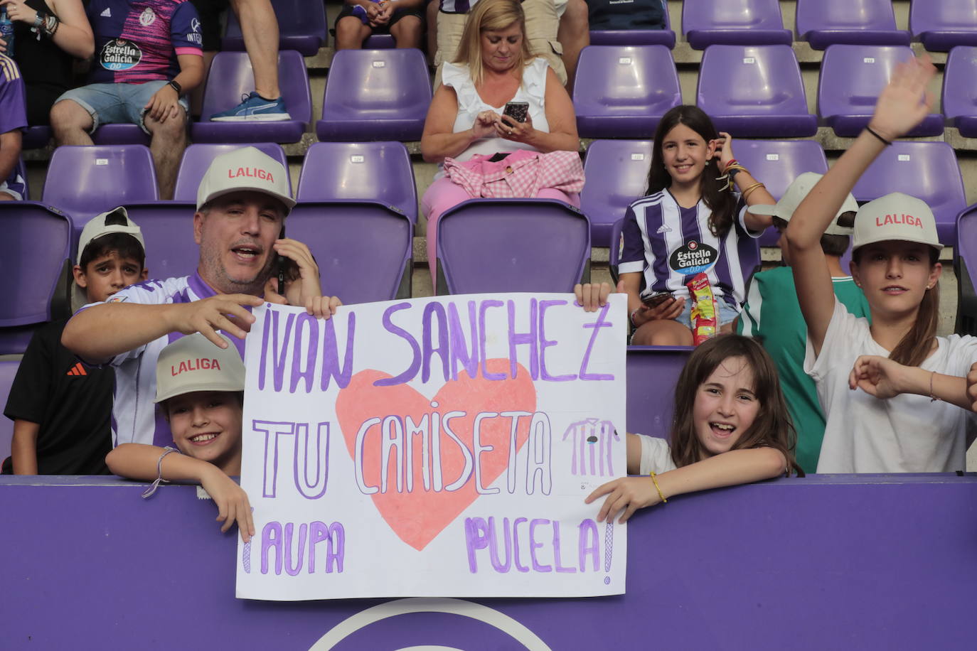 Búscate en la grada del estadio José Zorrilla (3/4)