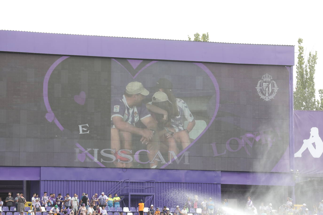 Búscate en la grada del estadio José Zorrilla (4/4)